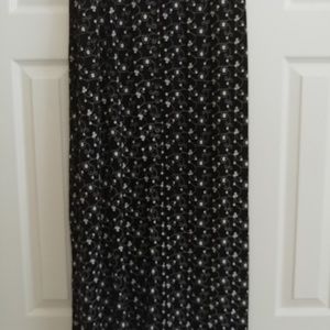 Black elastic waist akirt